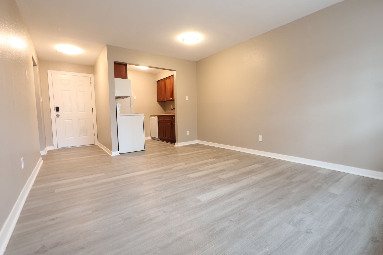 3021 Pestalozzi St unit 105 – photo 4