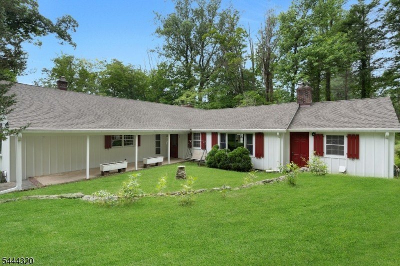 62 Gaston Rd – photo 1