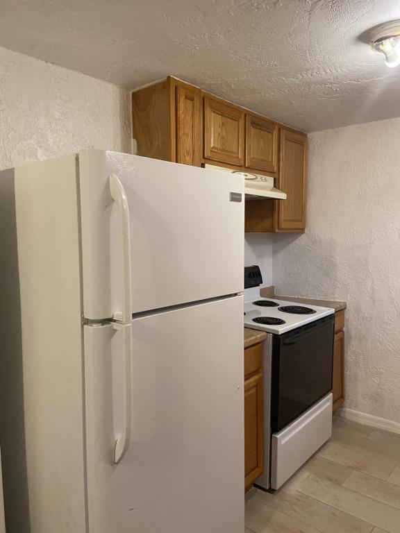 6 James St – photo 2