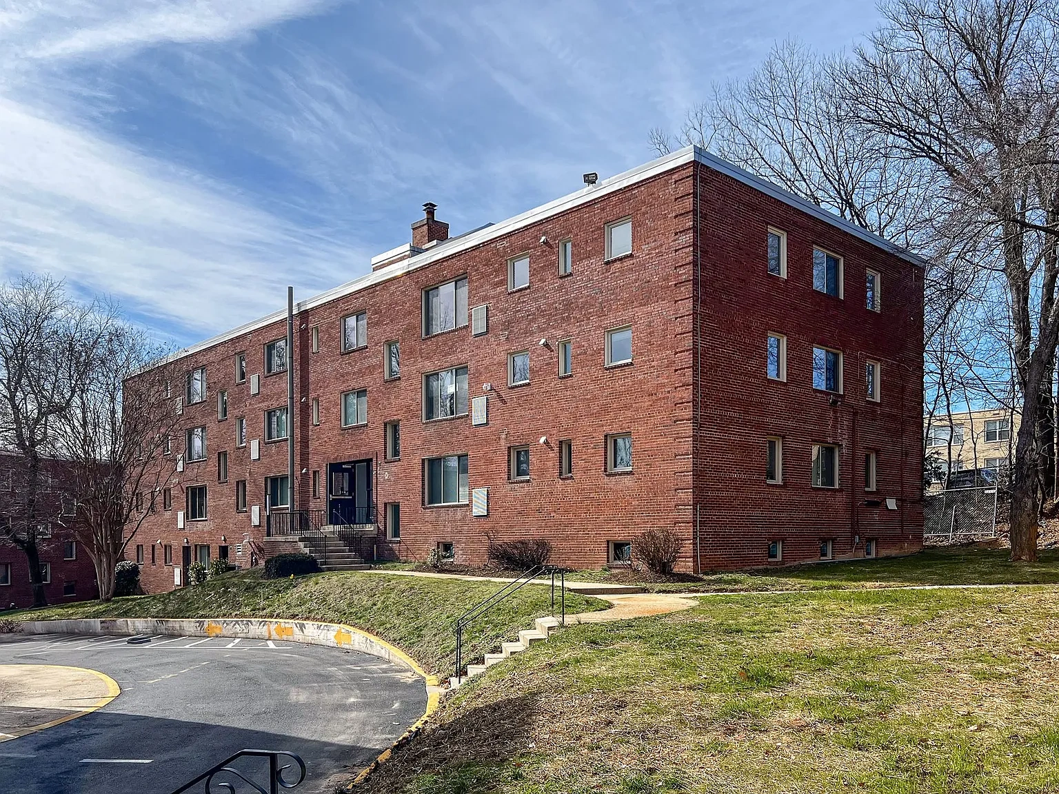 Welcome to The Doreen at 5910 14th St NW – photo 2