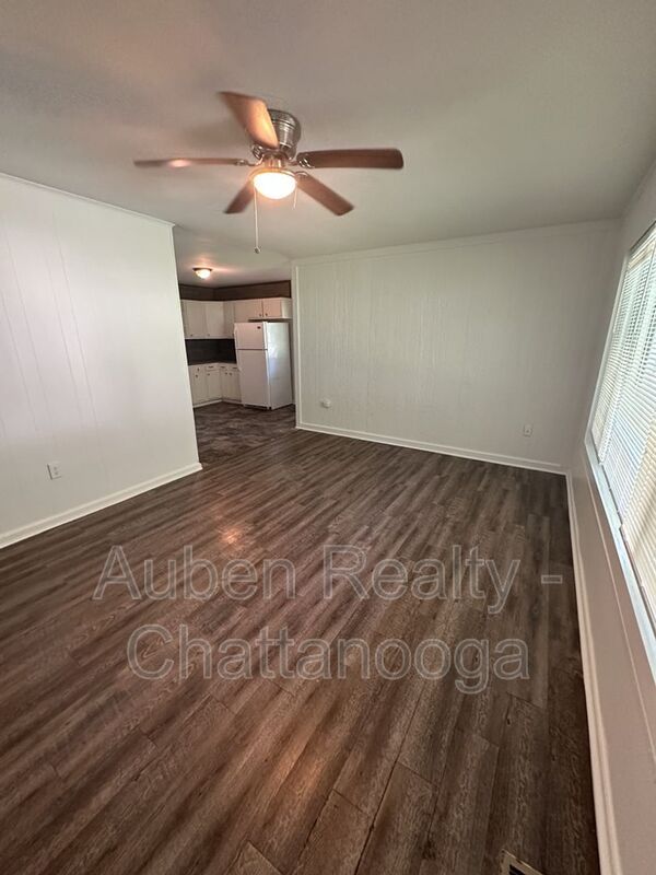 514 Lullwater Rd – photo 2