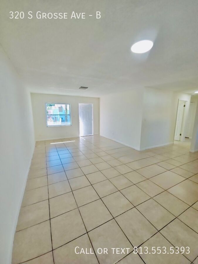 320 S Grosse Ave – photo 4