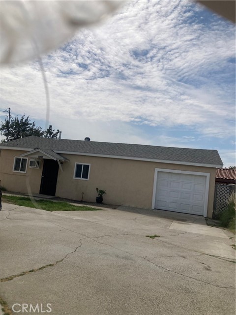 16859 Fairfax St – photo 2