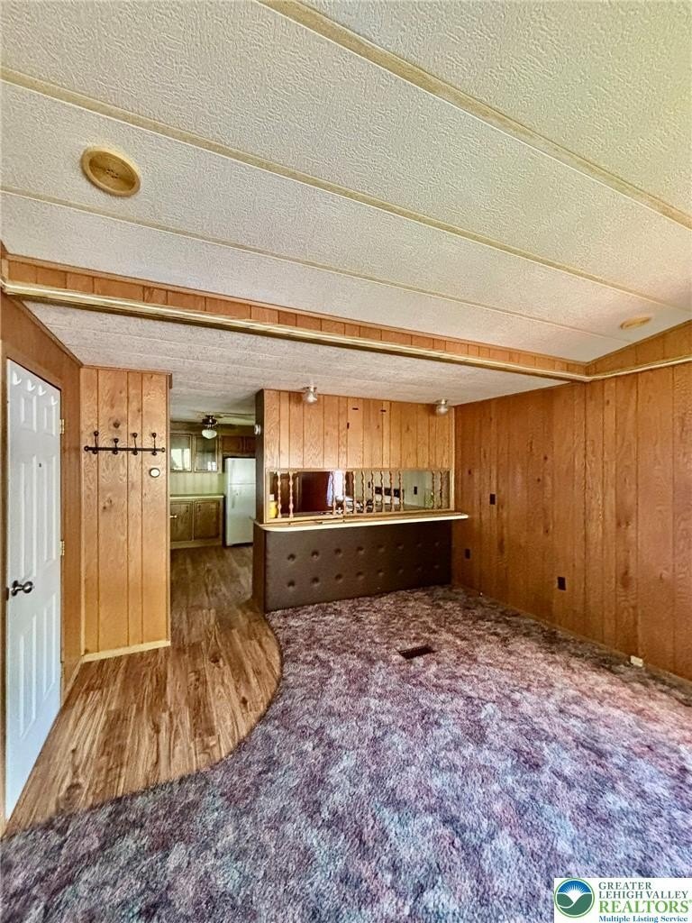 1402 Main St – photo 4