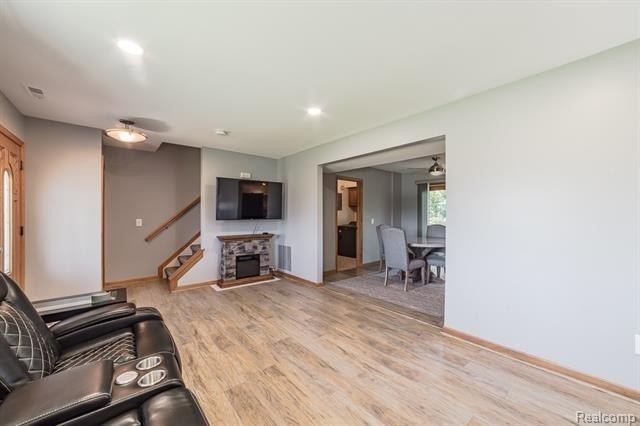 1034 Parkway St – photo 5