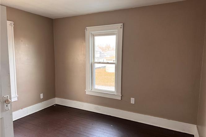 400 Emerson Ave – photo 3