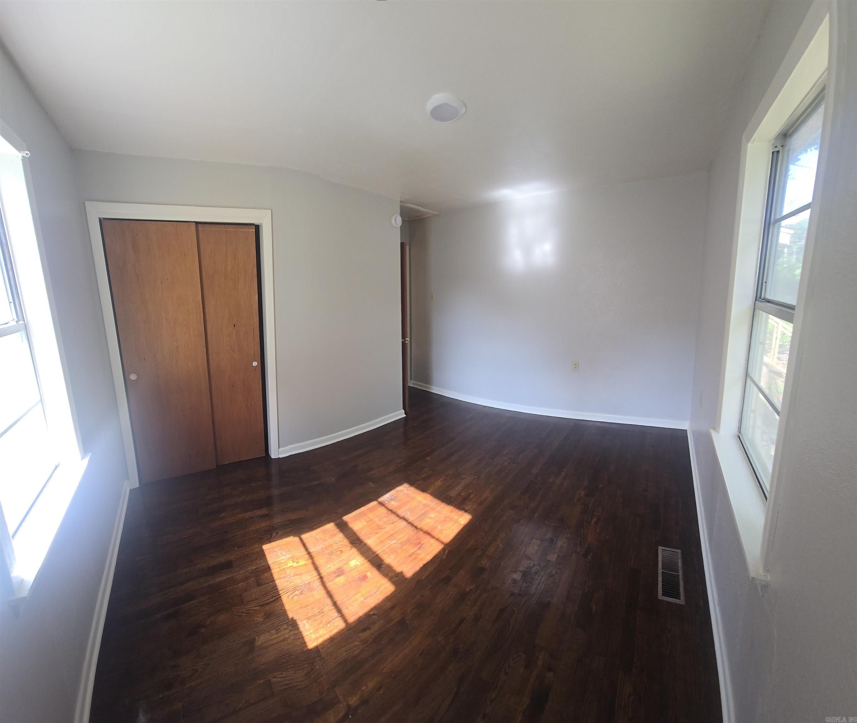 7421 Milford Dr – photo 4