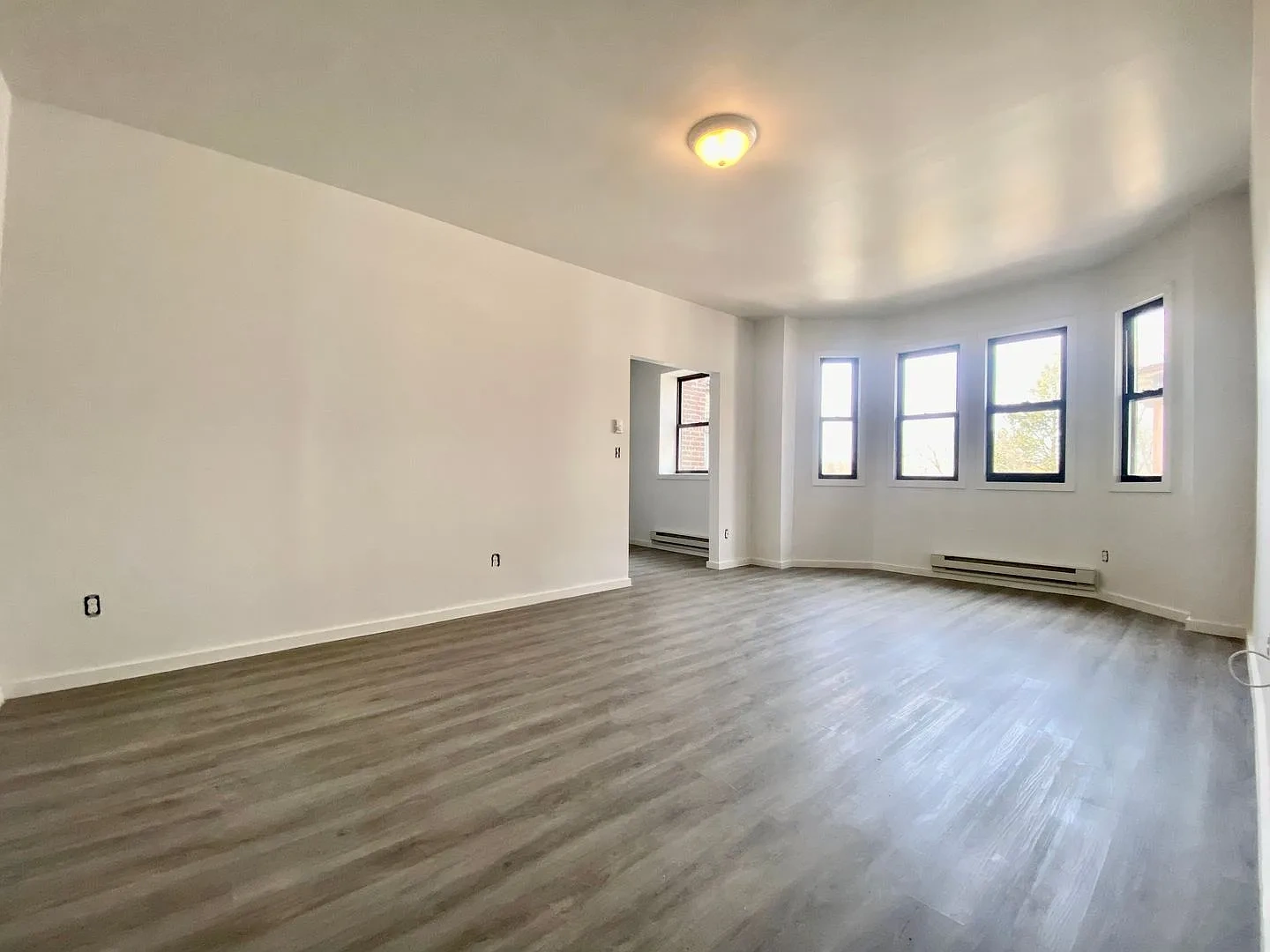 6751 N 13th St – photo 1