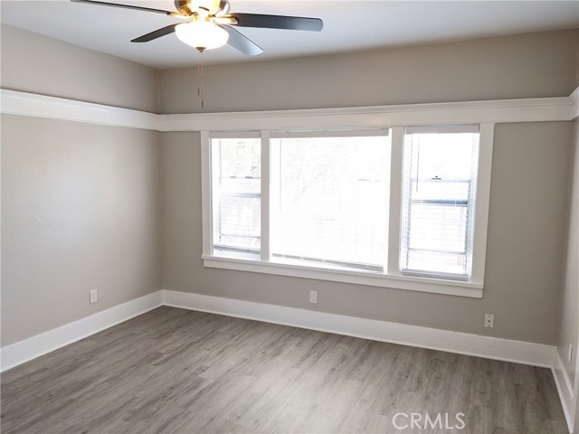 406 Linden Ave unit 11 – photo 2