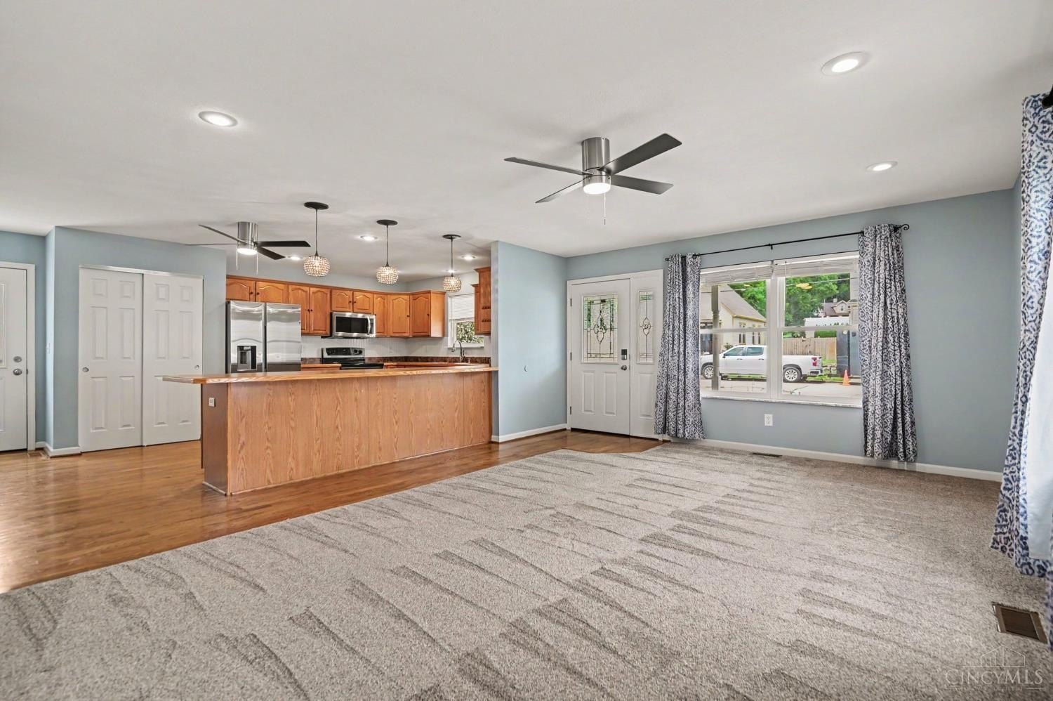 17 Washington Ave – photo 4