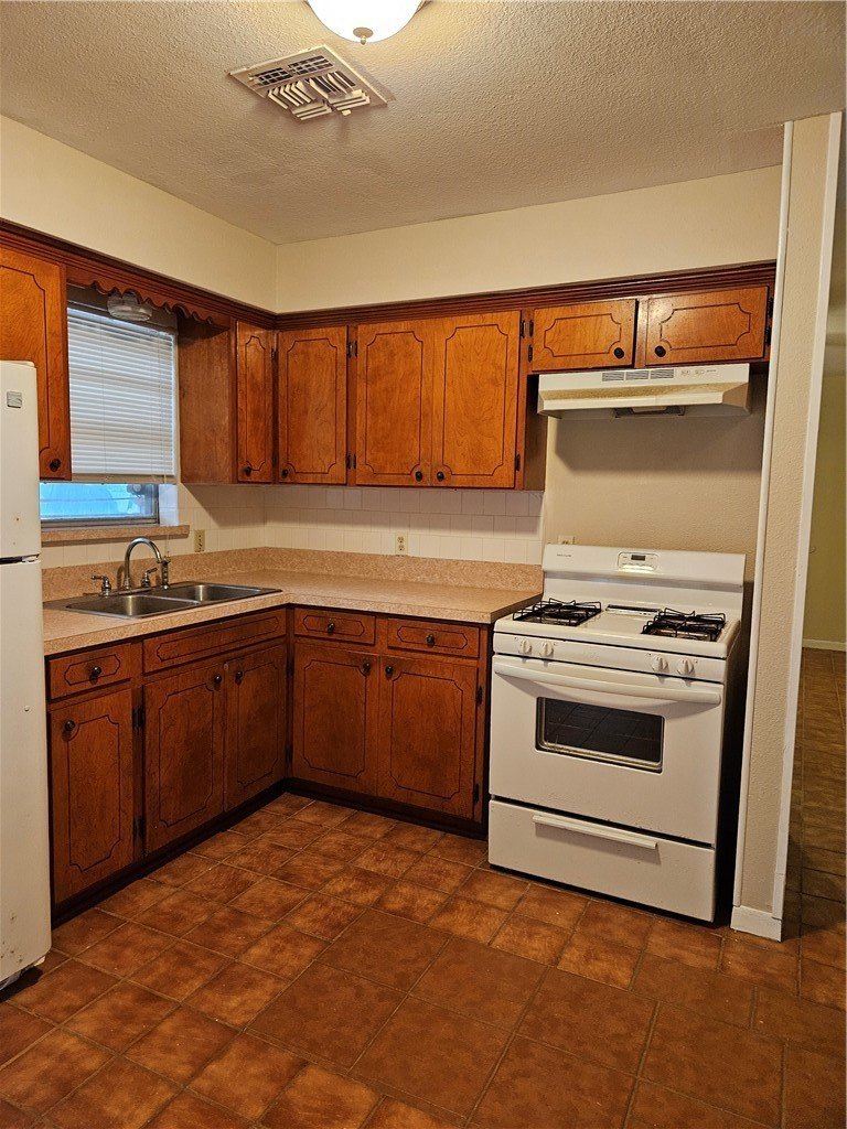 501 N Gregory – photo 3