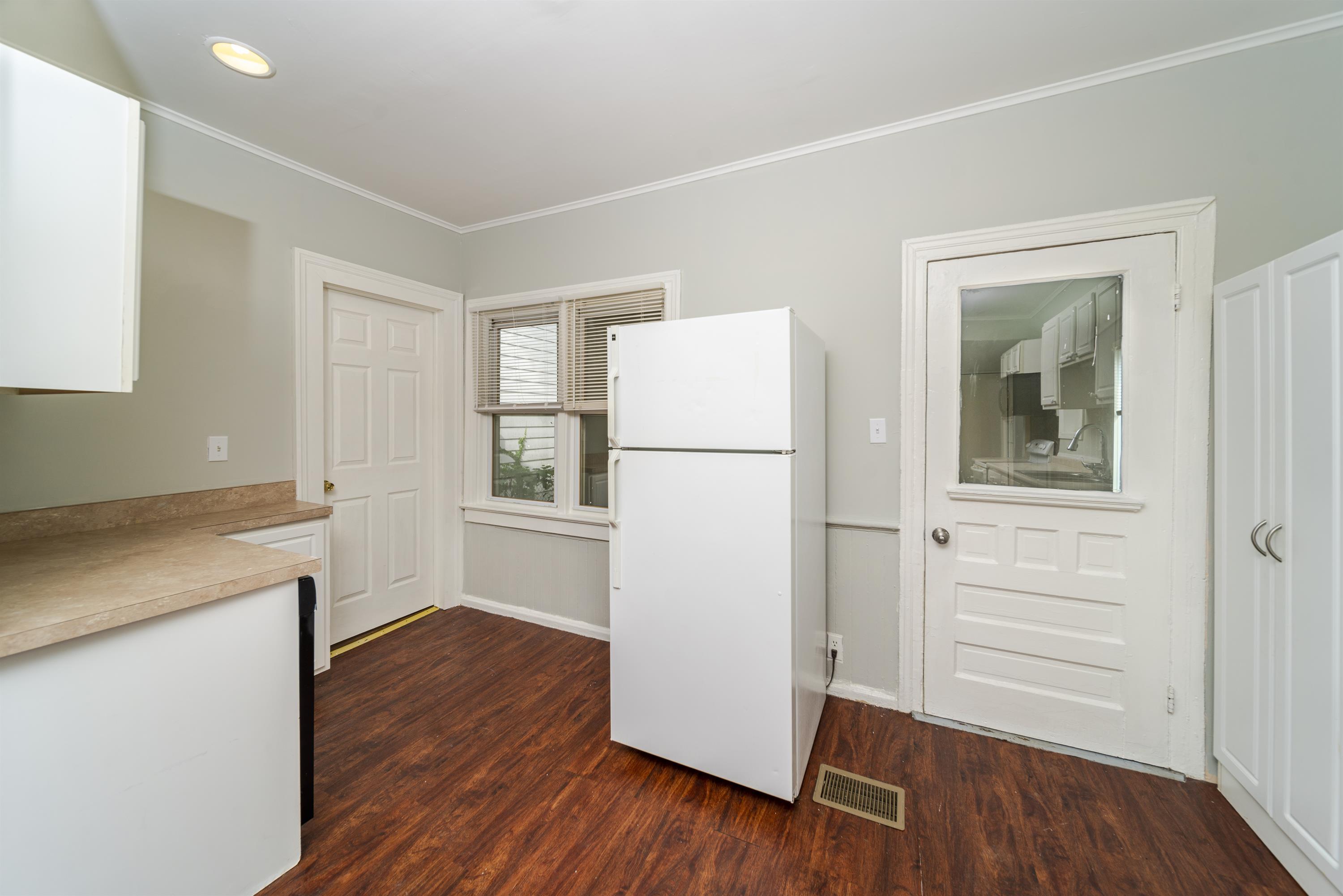 28 Lancaster St – photo 2