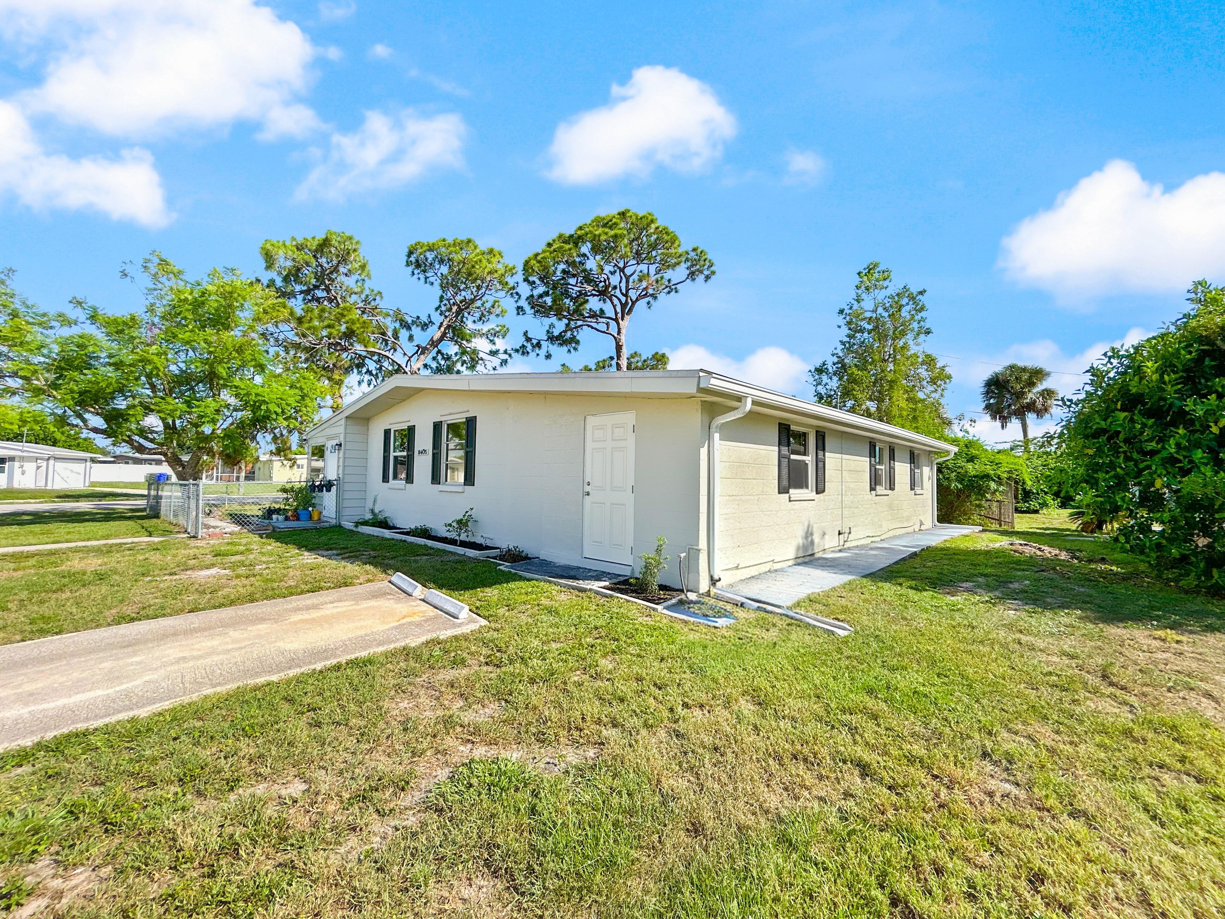 8405 Aero Ave unit 2 – photo 3
