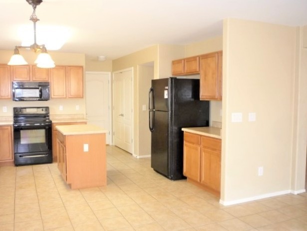 989 E Stronghold Canyon Ln – photo 2