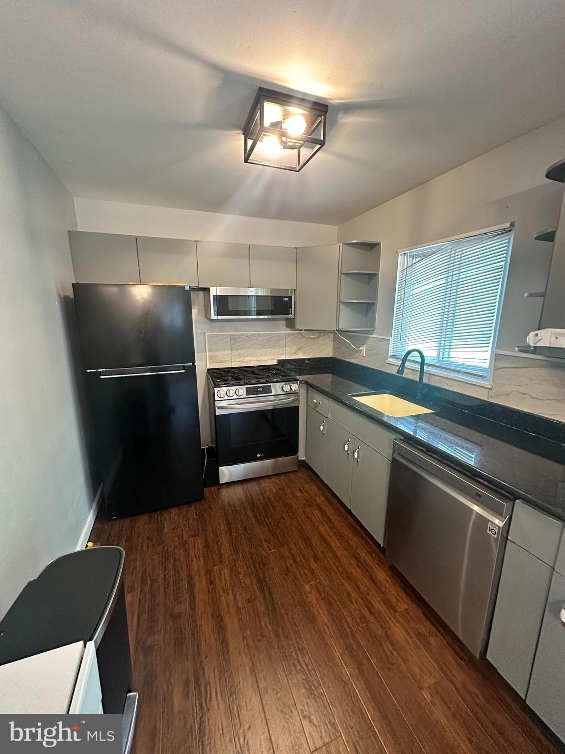 245 Rome Ave – photo 4