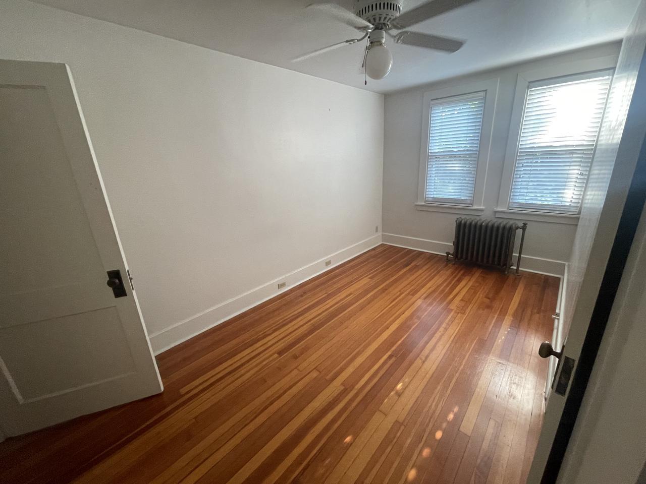 5427 Forbes Ave – photo 2
