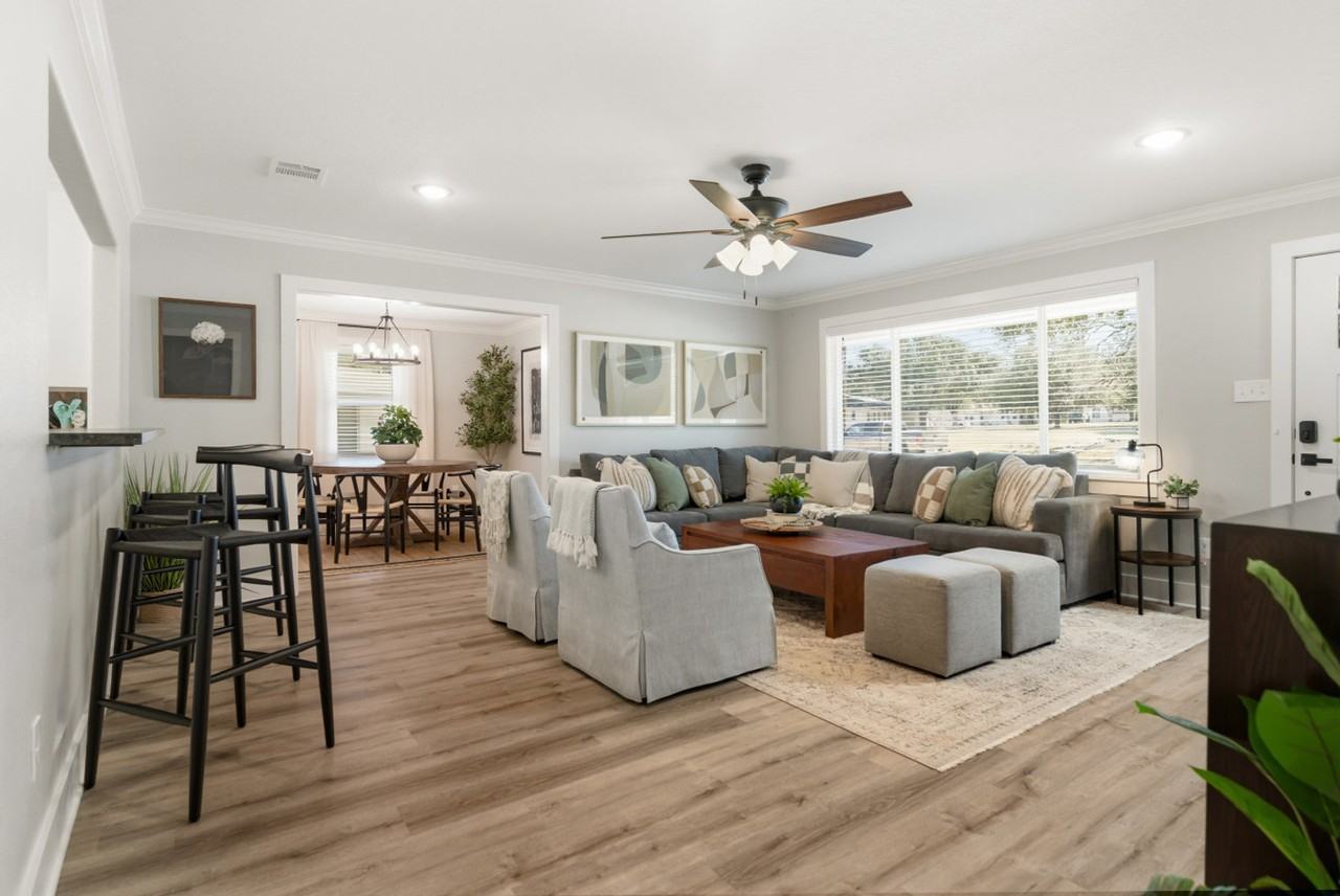 214 Helena St unit 1071607P – photo 3