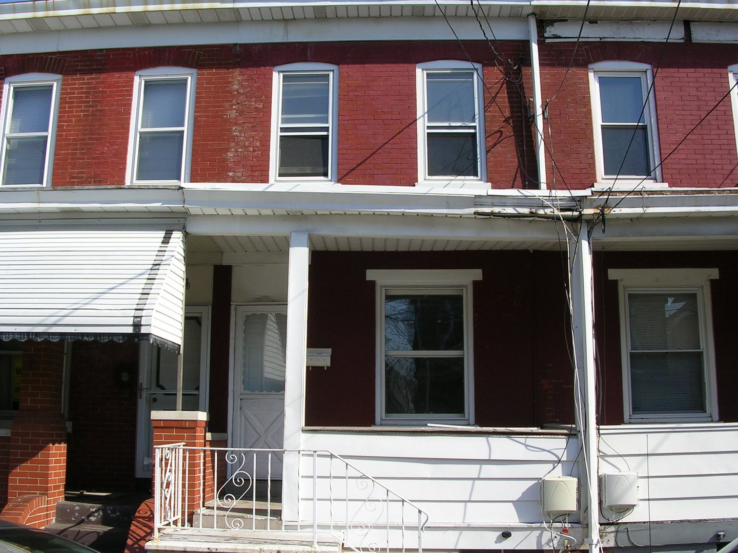 136 Barnt Ave – photo 1
