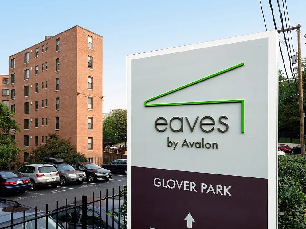 eaves Glover Park – photo 1