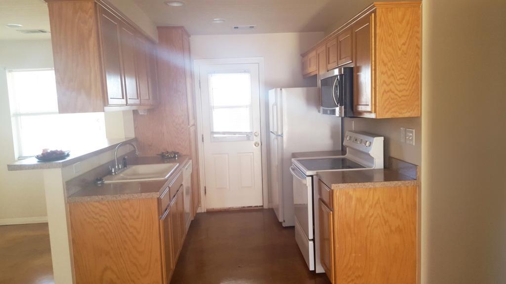 2164 Cedar Valley Dr – photo 2