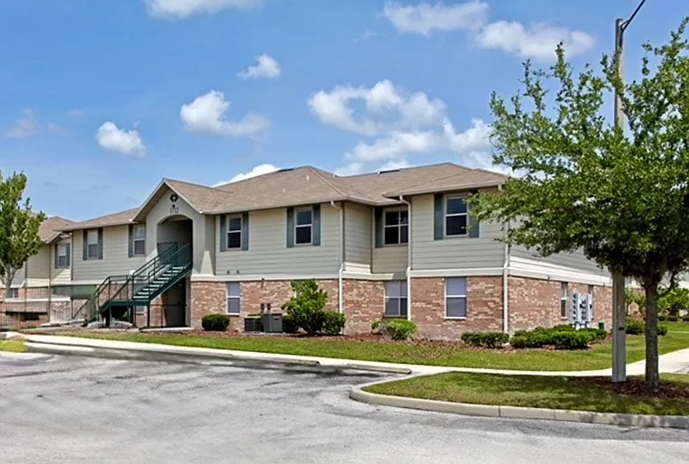 Kensington Apartments – photo 2