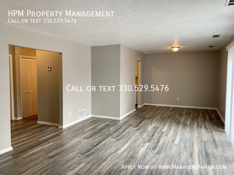 4227 Middlebranch Ave NE – photo 4