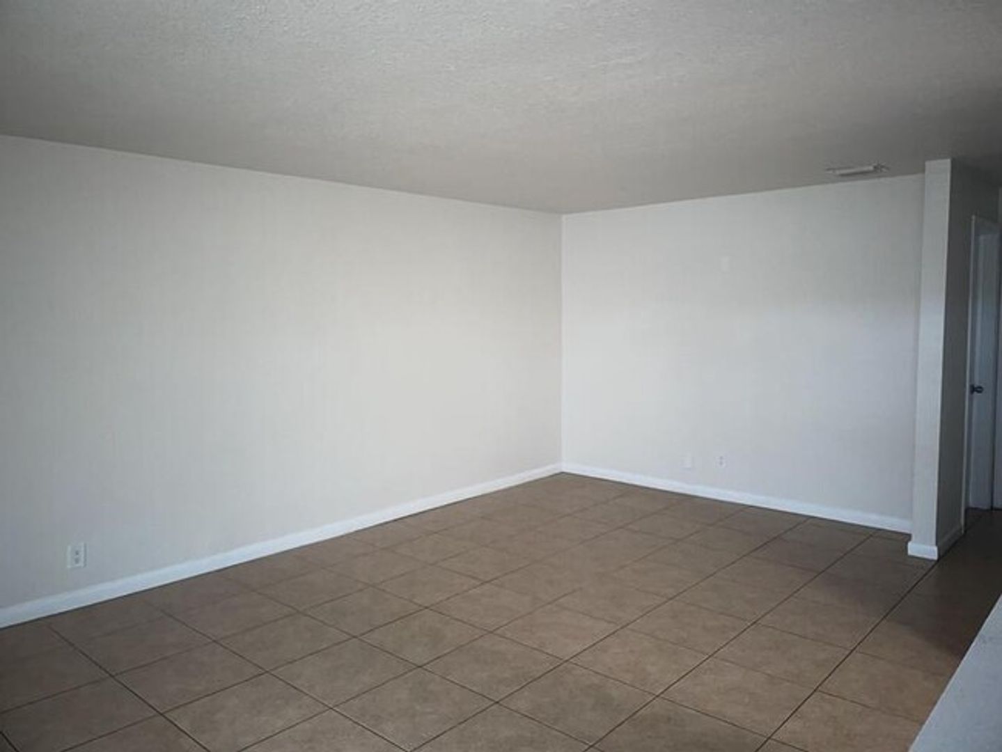 1520 Blue Heron Blvd unit 1520-29 - 2/1 – photo 5
