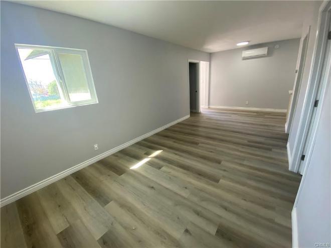 2436 W 3rd Ave – photo 2