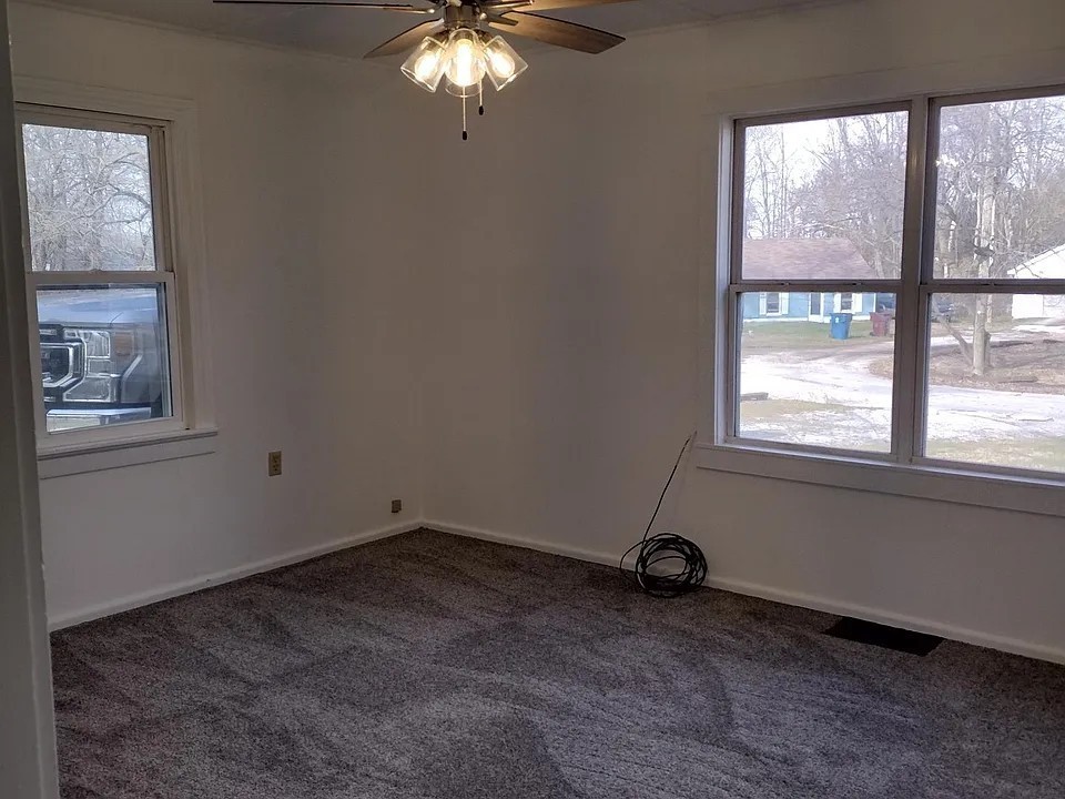 105 W Circle Dr unit B – photo 5