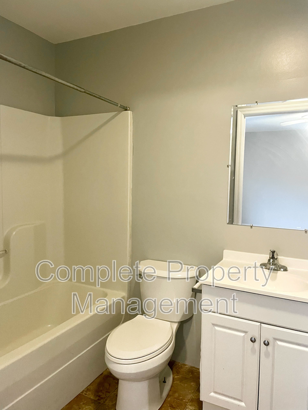 2108 48th Place Ensley unit ENSLEY – photo 3