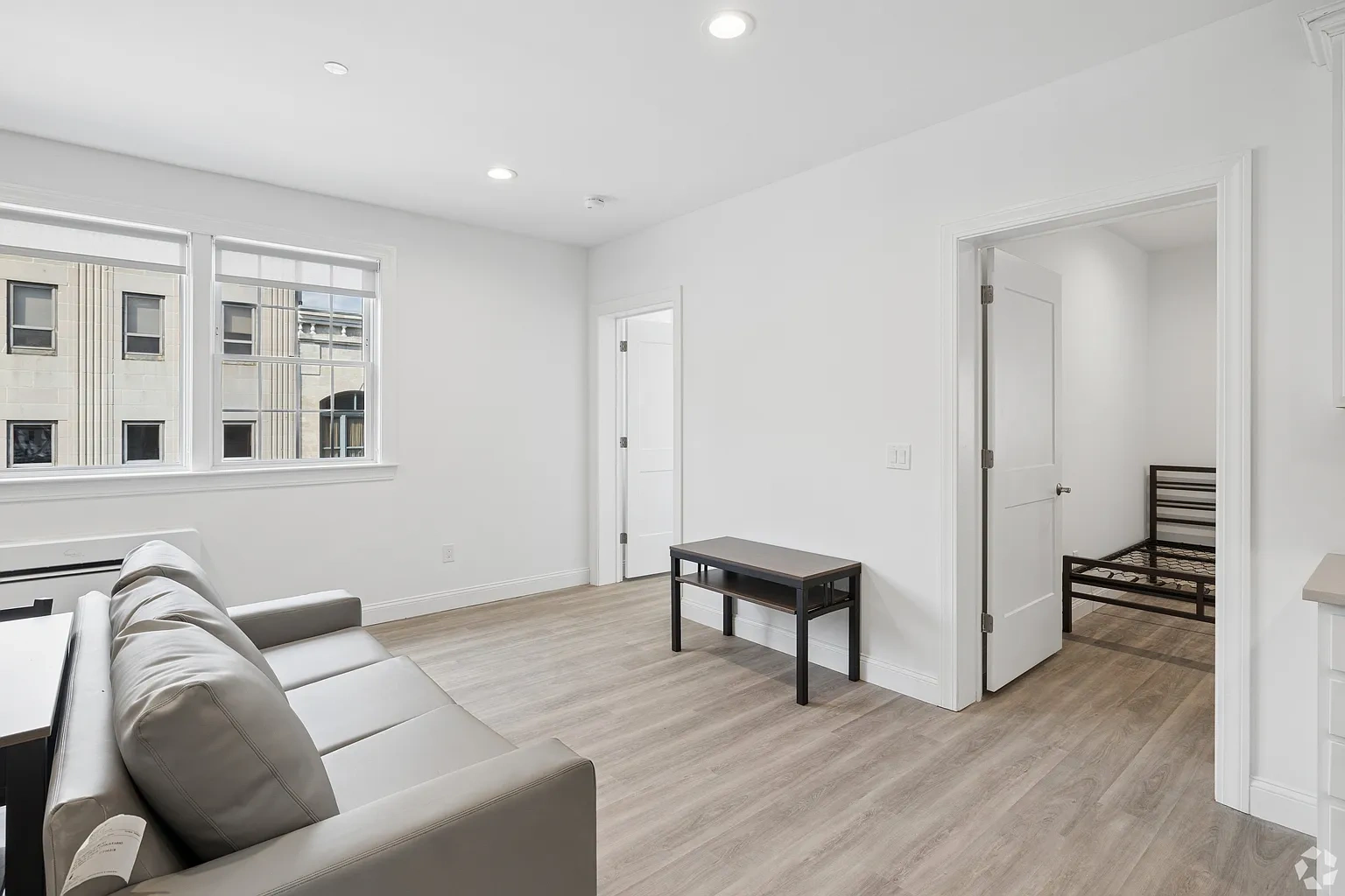 Residences on Main – photo 4