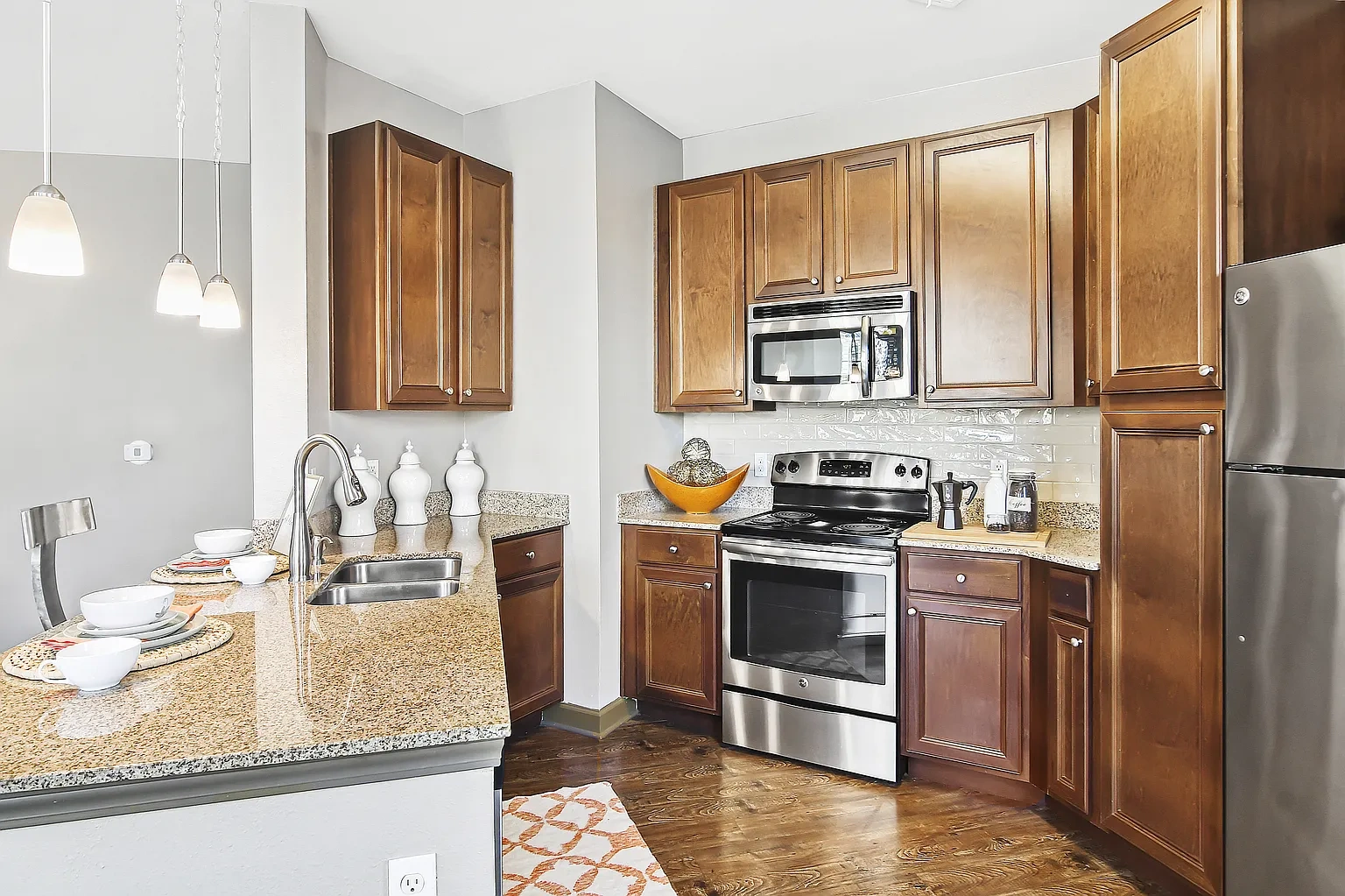 Wellington Grande Apartment Homes – photo 5