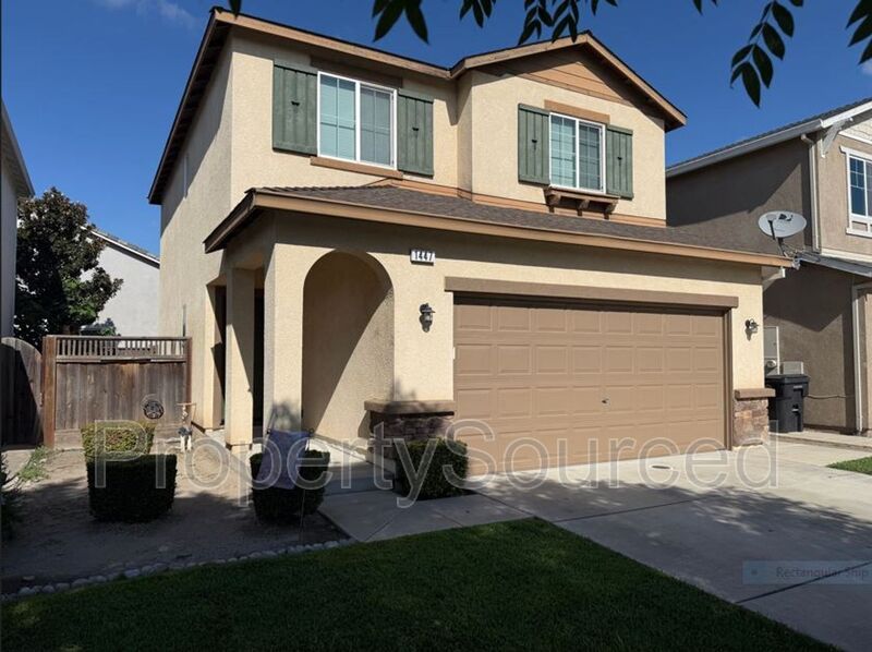 1447 Hearthsong Dr – photo 2