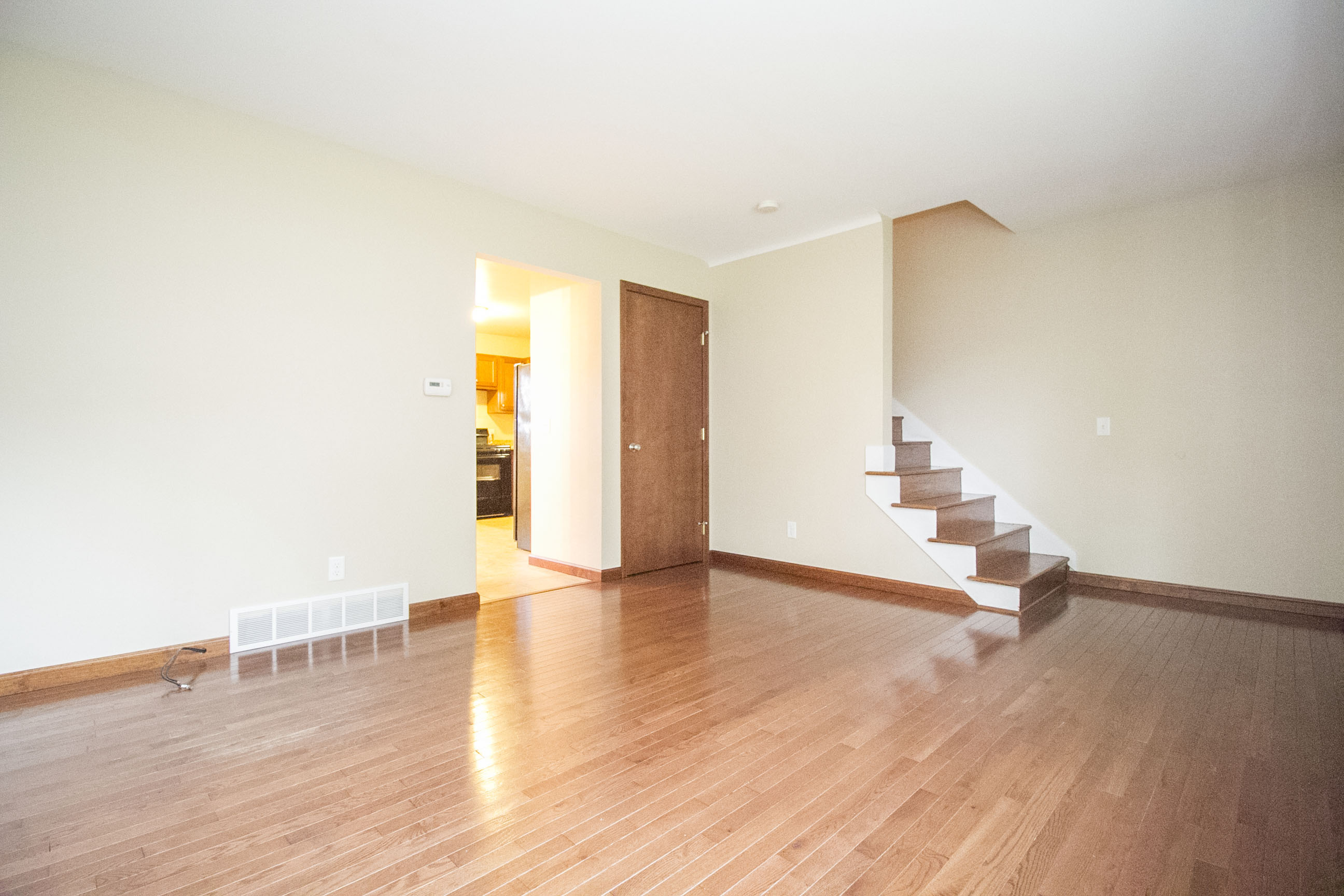 2731 Glendale Ave unit J – photo 4