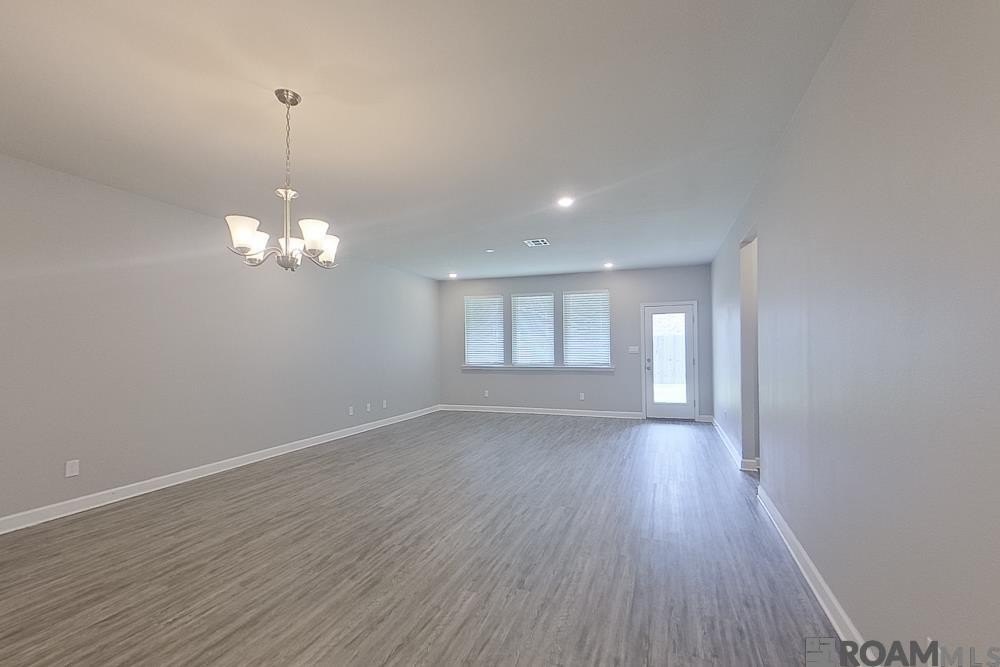 6425 Tiger Pointe Dr. – photo 2