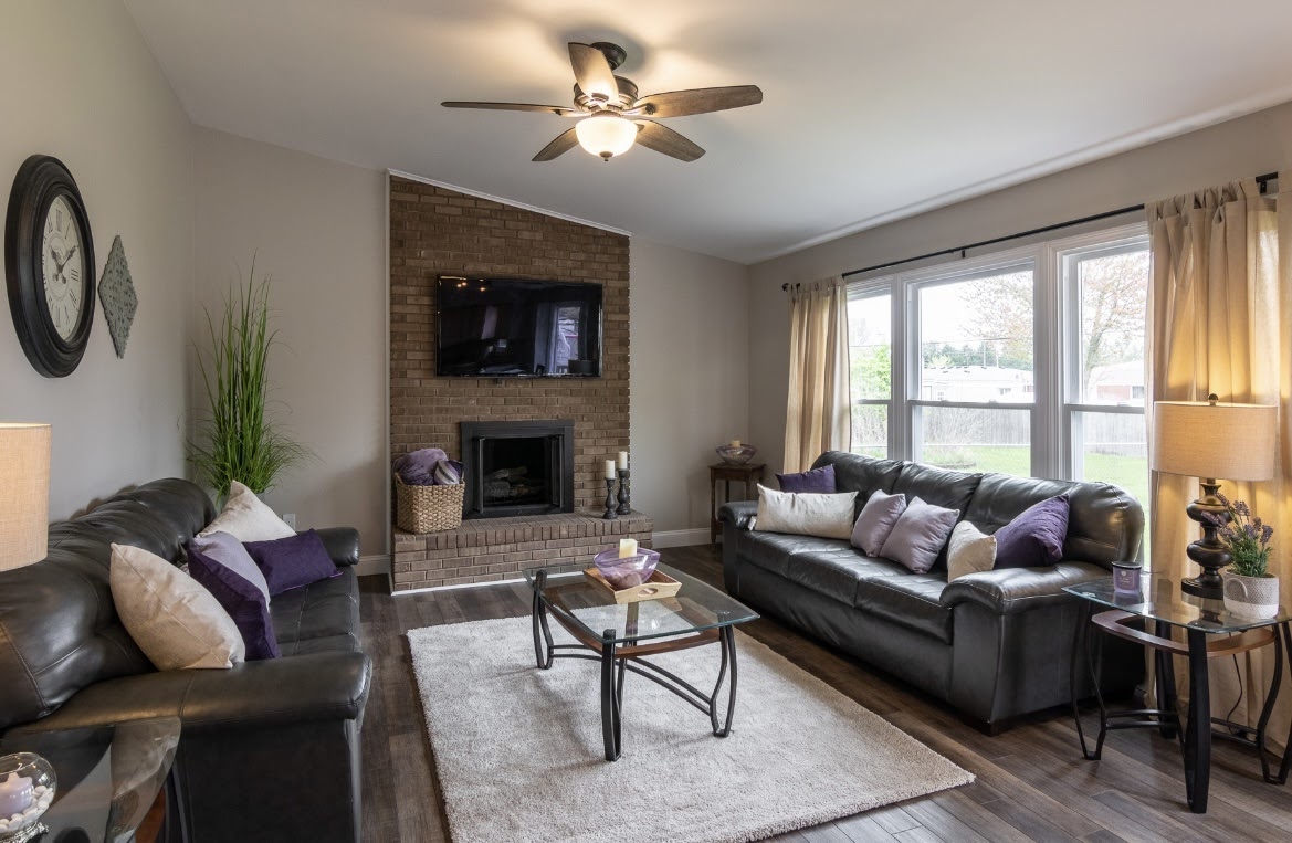 28222 St Louise Dr – photo 5
