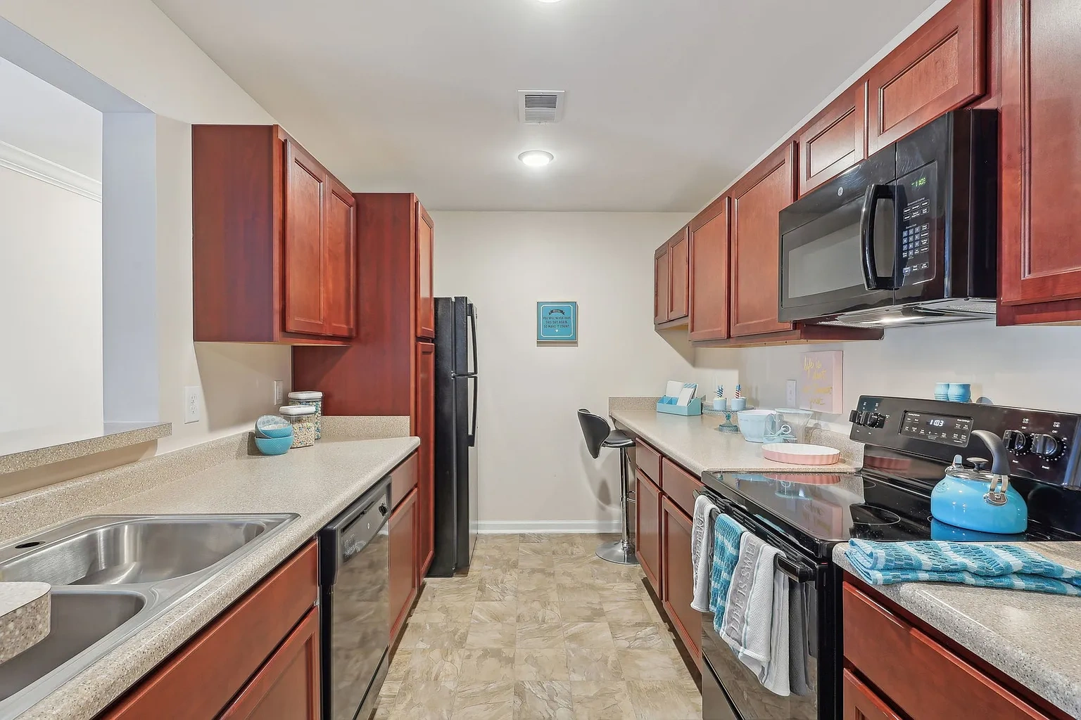 Nicholas Place Apartments – photo 5
