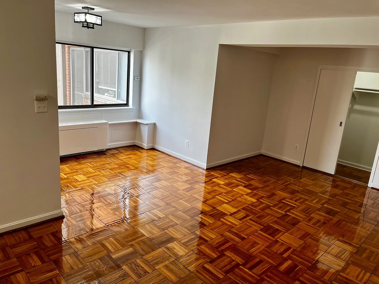 Excelsior Apartments – photo 1