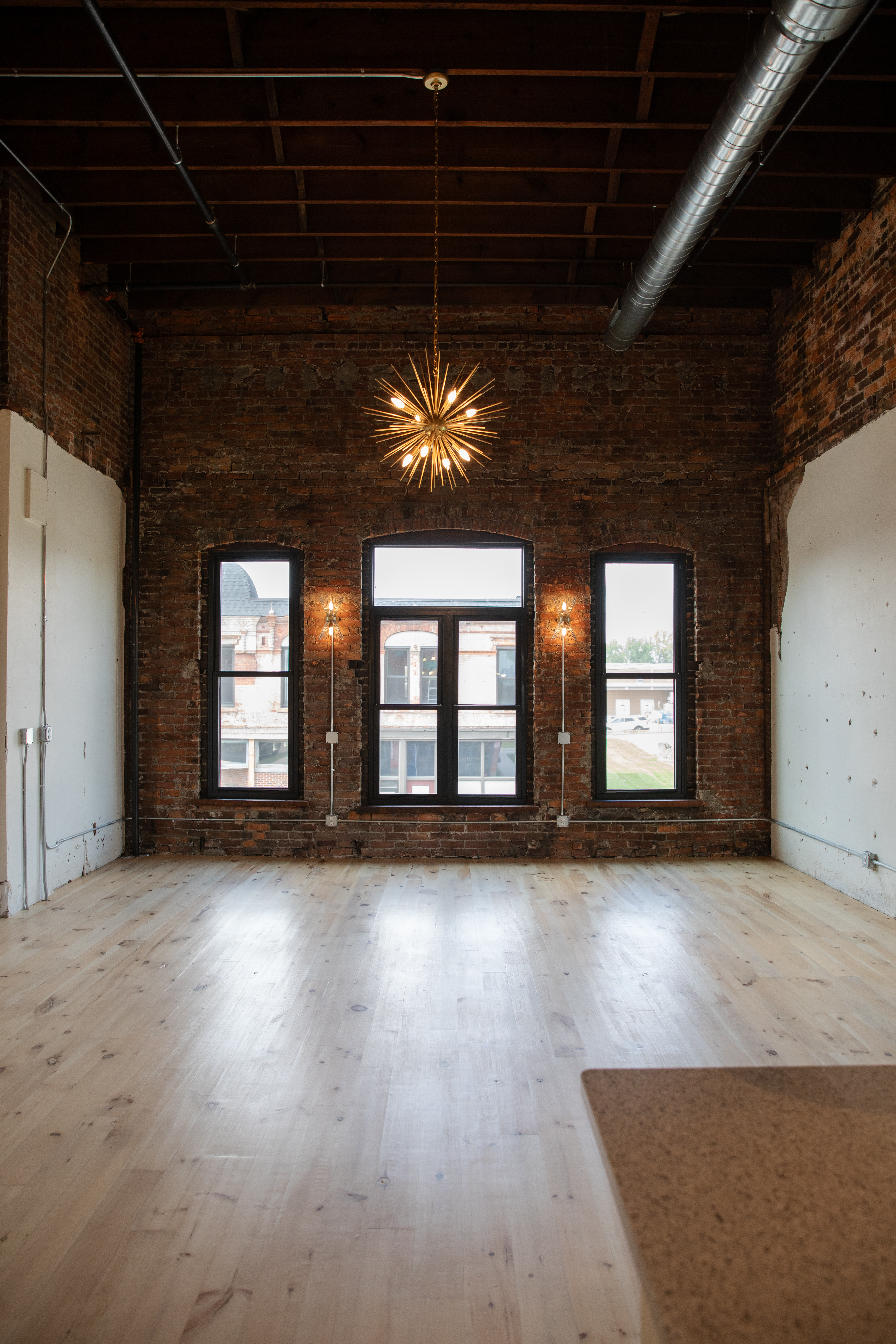 337 Broadway St unit 201 – photo 1