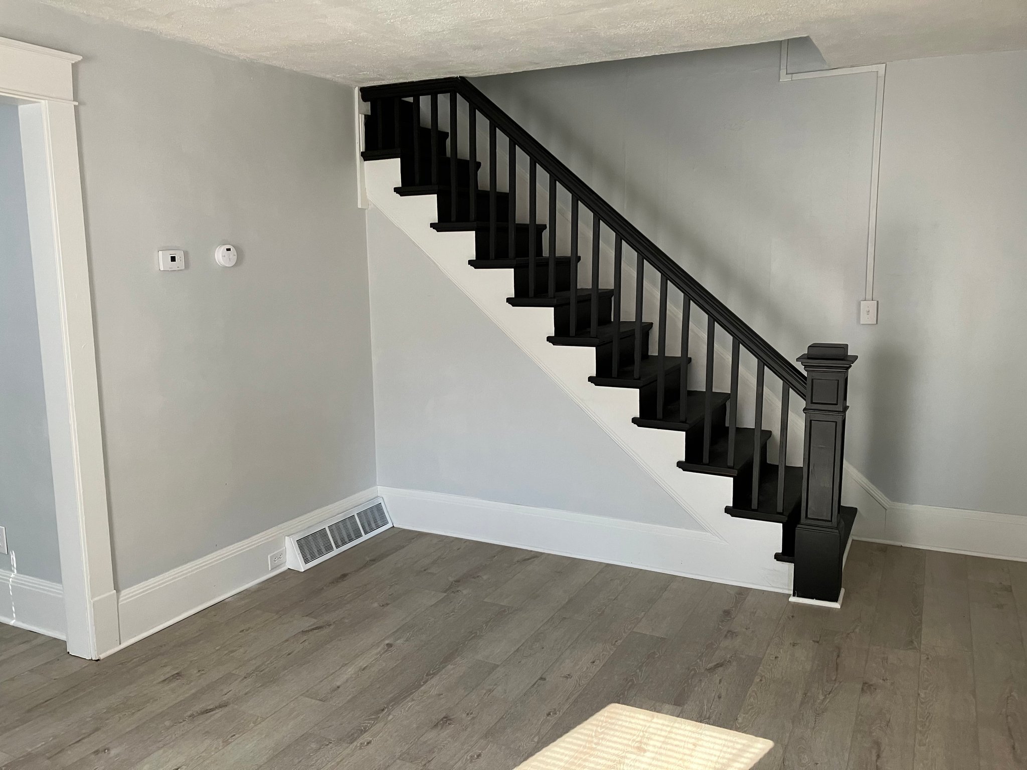 677 E Euclid St unit 677 – photo 3