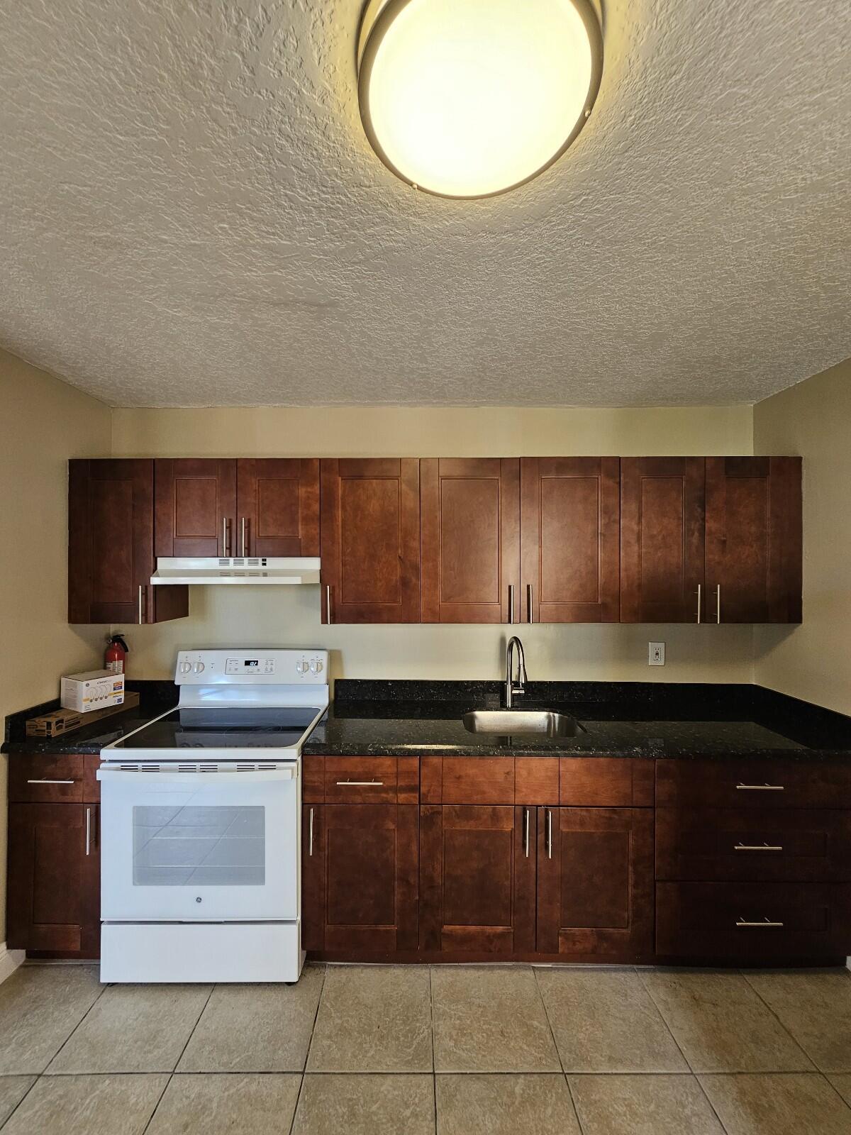 1200 Blue Heron Blvd unit 5 – photo 1