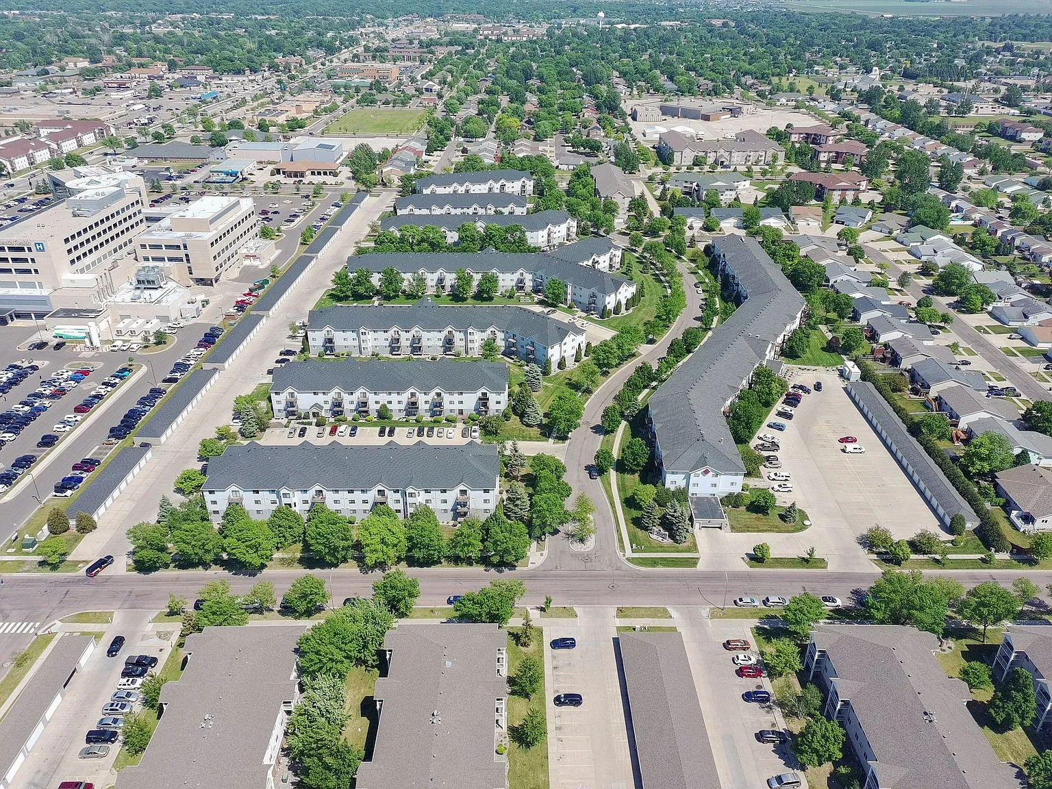 Dakota Park Apartments – photo 5