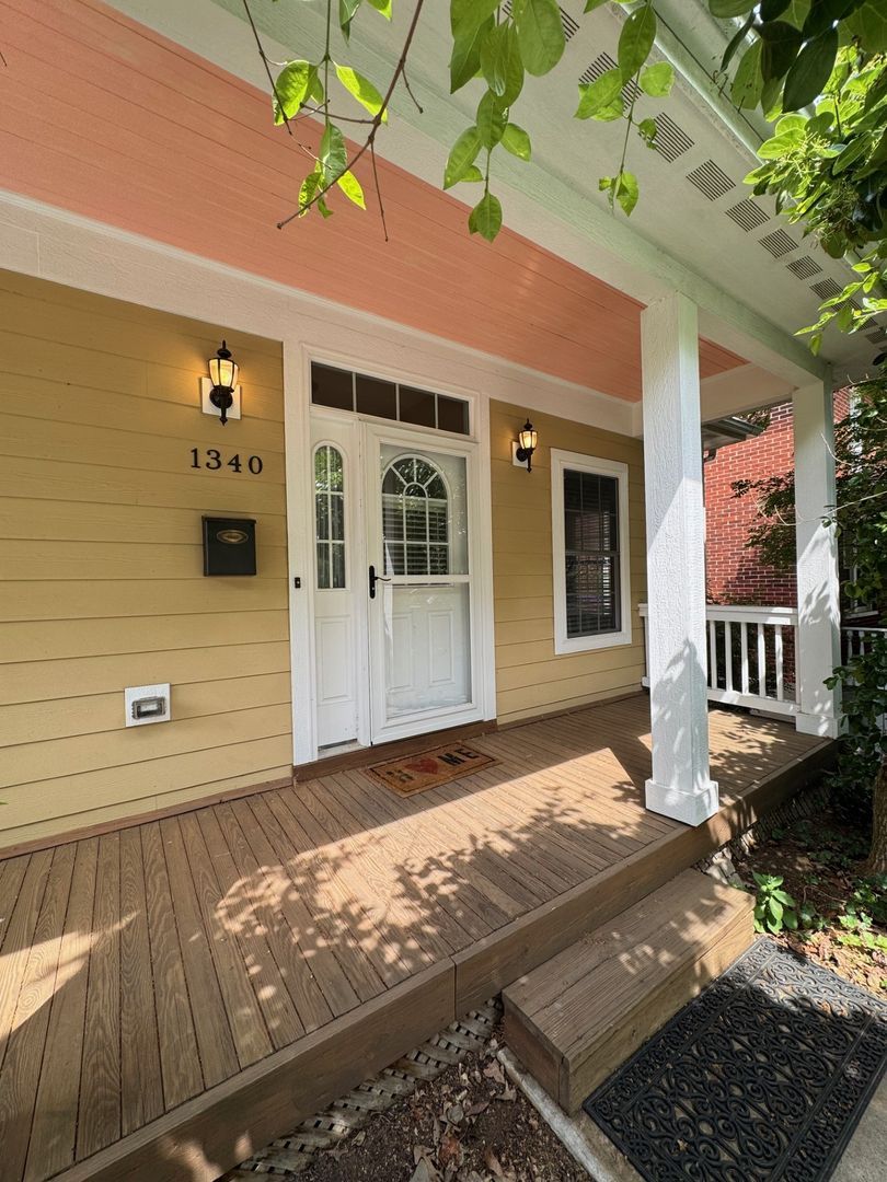 1340 Morningside St SE – photo 2