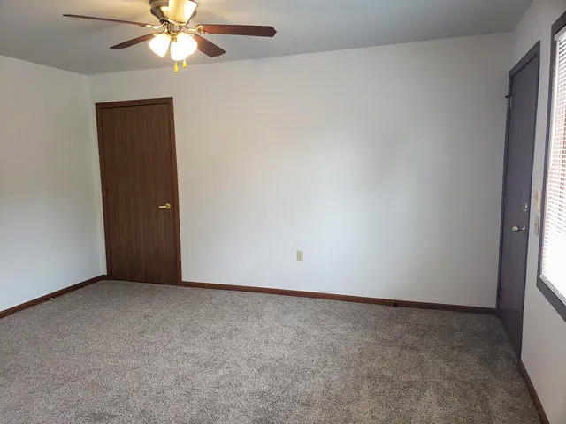 687 Wood Violet Ln – photo 3