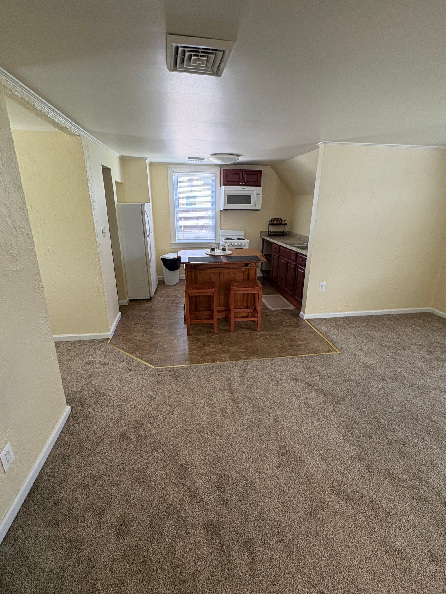 5520 Clifton Ave unit 2 – photo 4