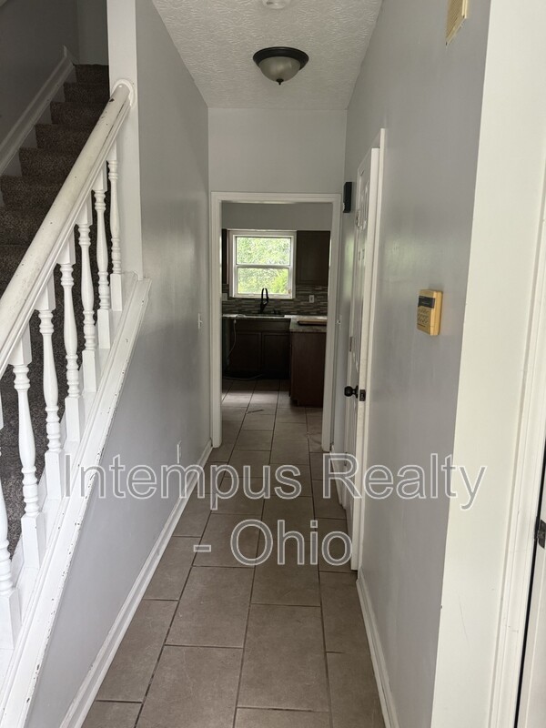 3125 Highland Park Dr – photo 2
