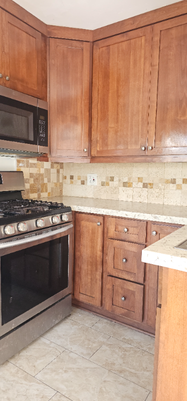 3871 Superba St – photo 1