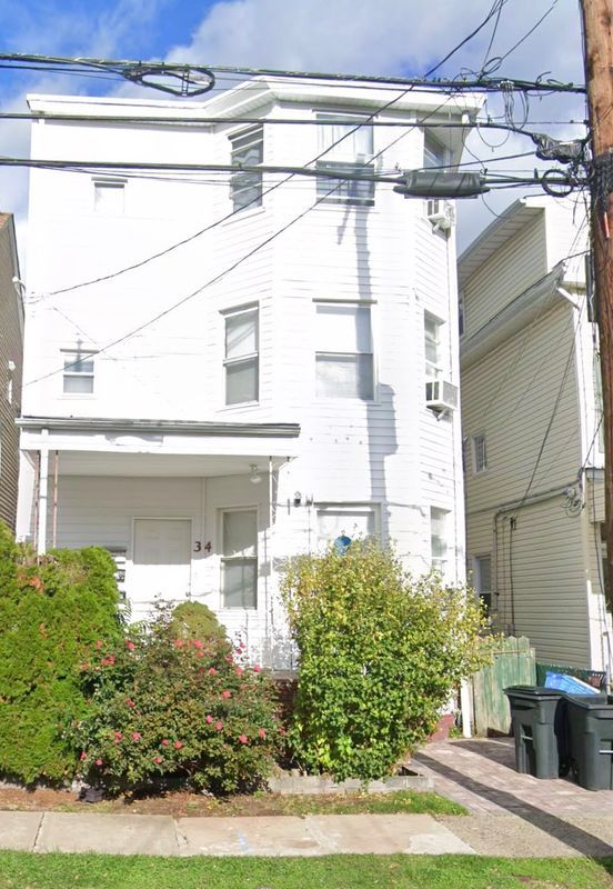 34 Fenner Ave unit 1 – photo 1