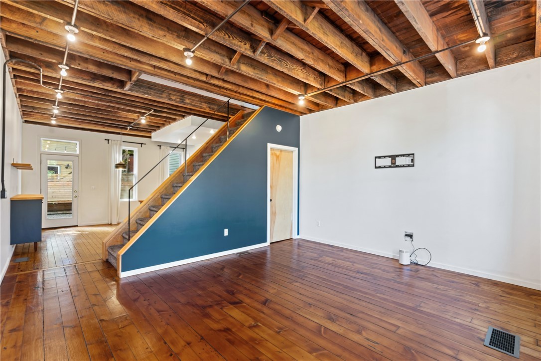 5114 Natrona Wy – photo 2