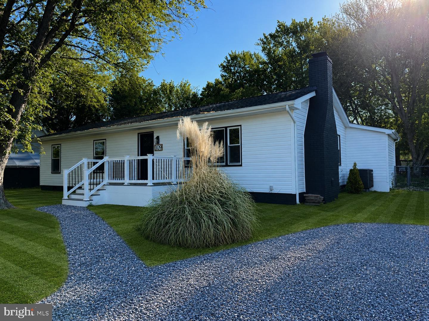 109 Birch Rd – photo 1